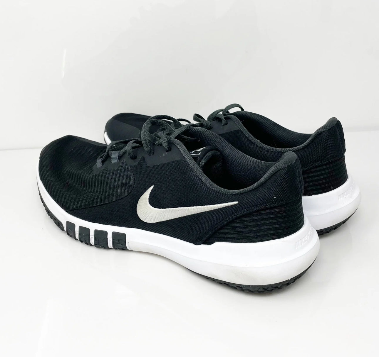 Nike Men Flex Control 4 Size 12