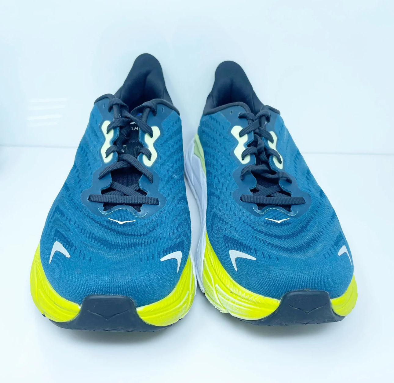 Hoka One One Men Arahi 6 Size 10.5